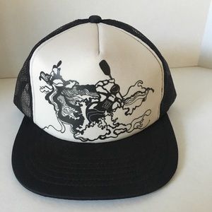 Trucker hat